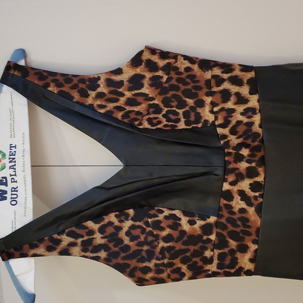 W118 Walter baker dress size Medium
